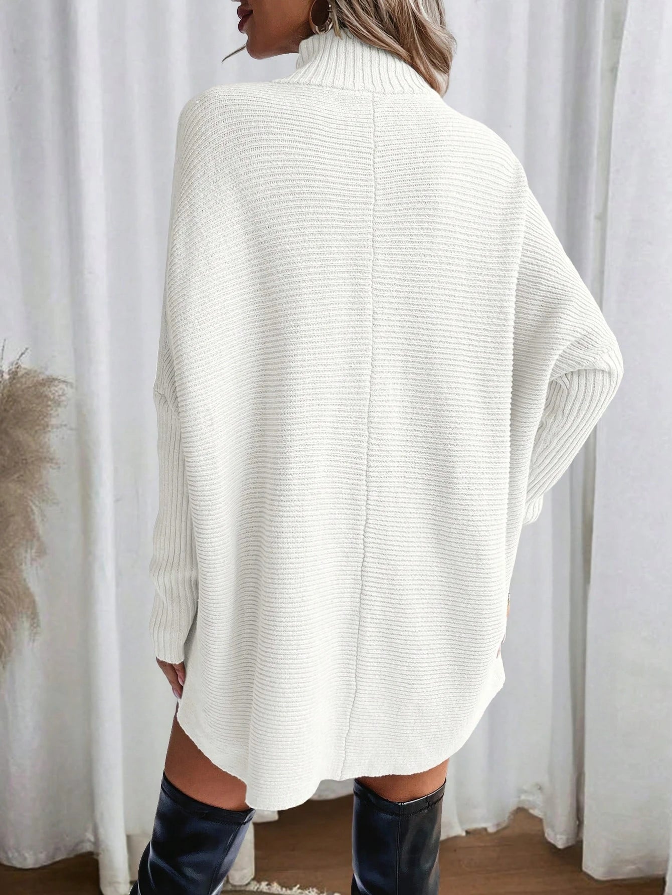 Autumn and Winter New Fashion Woman Sweater Irregular Hem Turtleneck Pullover Long Sleeve Knit Top