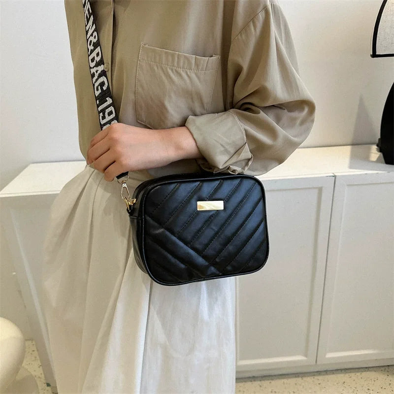 Minimalist Mini Fashionable Quilted Crossbody Bag Wallet, Trendy PU Shoulder Bag, WOMEN'S Casual Handbag and Mobile Phone Wallet