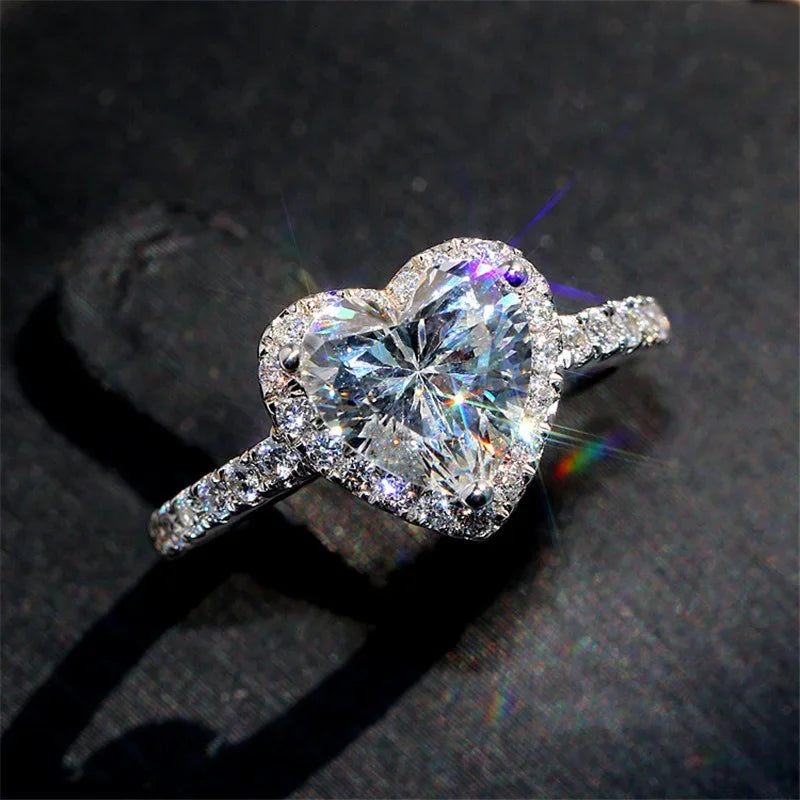 European and American fashion creative love zircon ring Valentine's Day gift couple heart-shaped ring