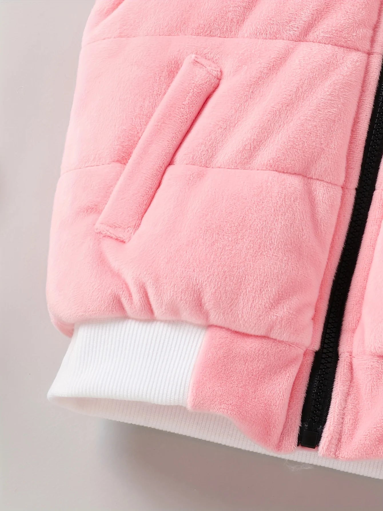 A Cute Rabbit Embroidered Silver Fox Fur Set For Baby Girls In Autumn And Winter Featuring Long-Sleeved Shirts Long Pants And