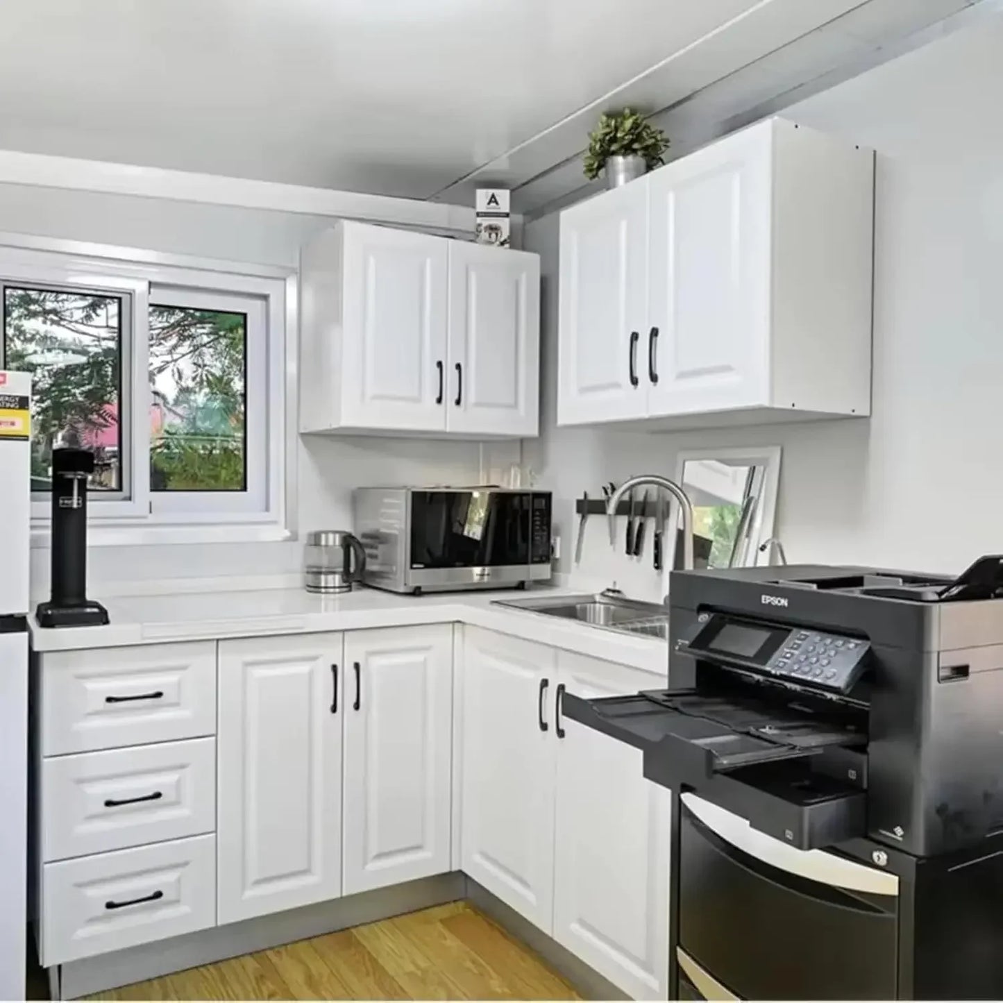 Modular Foldable Expandable Container Houses to Live in for Adults with 2-3 Bedrooms 1 Fully Equipped Kitchen & Bathroom Mobile